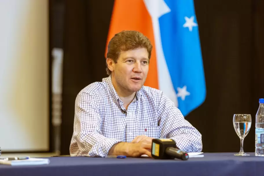 Gustavo Melella, gobernador en Tierra del Fuego