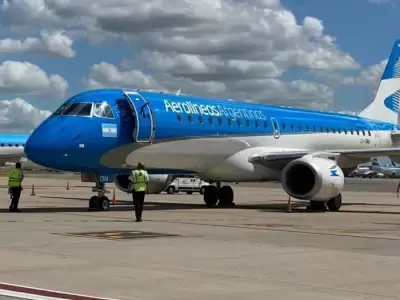 Aerolneas Argentinas va camino a un fuerte ajuste en su plante permanente.