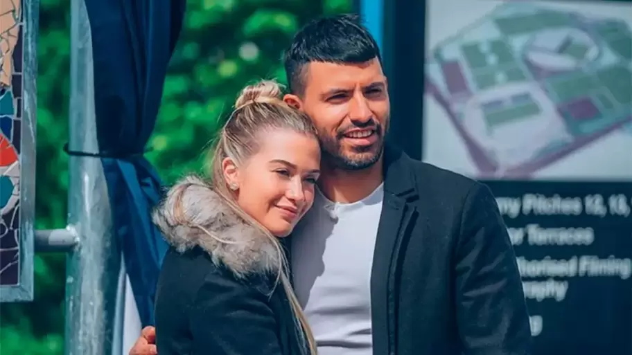 Sofía Calzetti y el Kun Agûero