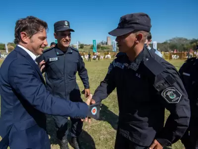 xel Kicillof con la Polica bonaerense