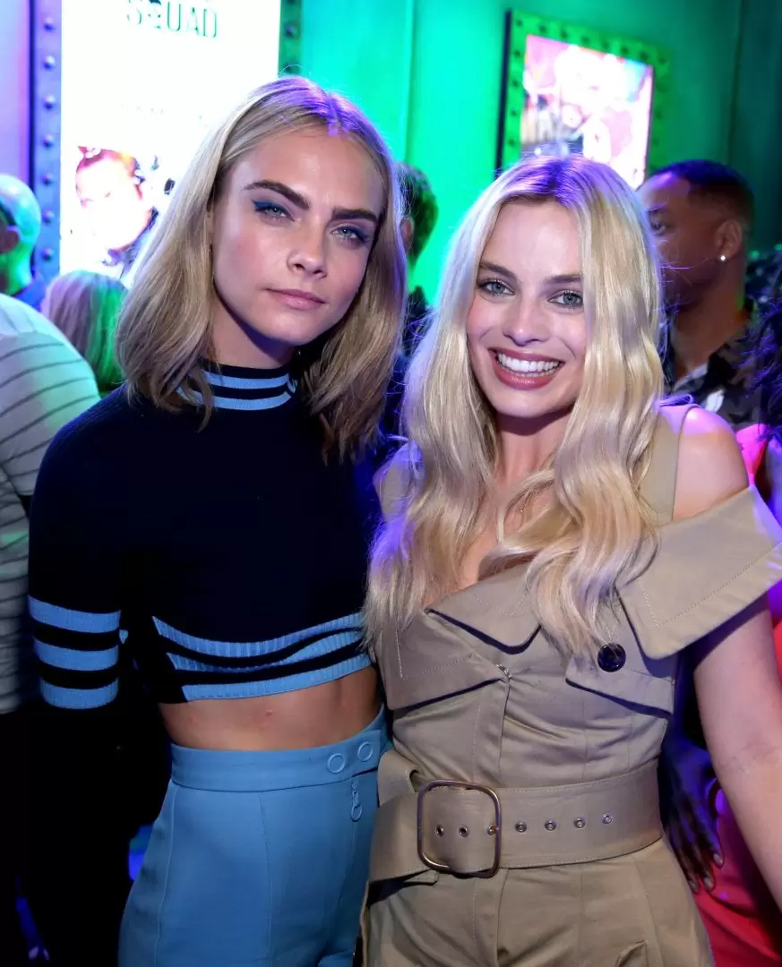 Cara Delevigne y Margot Robbie