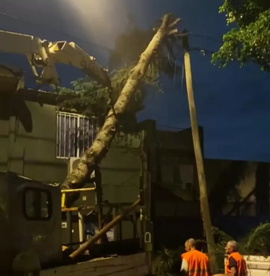 Operativos de defensa civil en La Matanza por el temporal