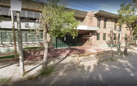La escuela Malvinas Argentinas de Santa Fe, donde se origin la amenaza de tiroteo.