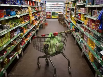 Los supermercados empiezan a tener ms productos.
