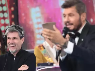 Pablo "El Chato" Prada y Marcelo Tinelli en los estudios desde donde sali el Bailando.