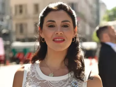 Marcela Pagano acorral� a Adorni y su pareja con su modo de vida exorbitante.