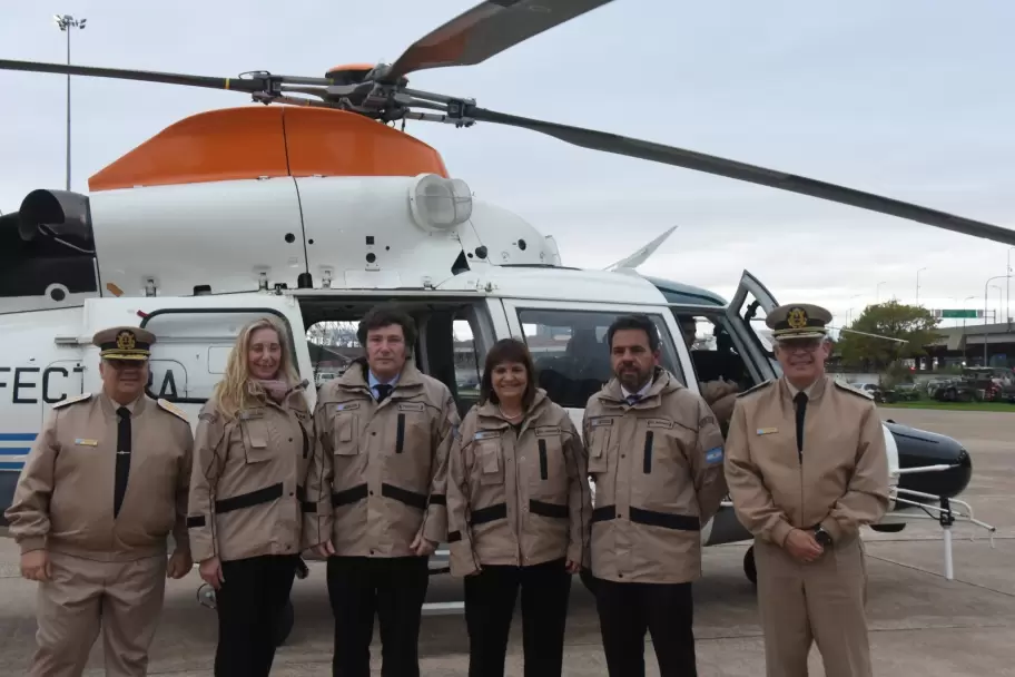 El Presidente recibi a un buque de la Guardia Costera estadounidense que lleg al Puerto de Buenos Aires