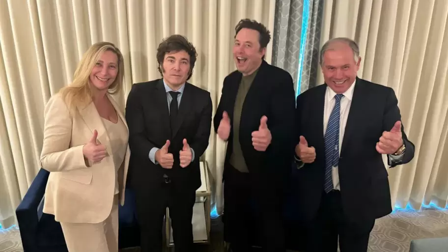 Karina y Javier Milei, Elon Musk y Gerardo Werthein