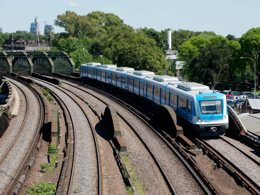 Tren de la lnea Mitre