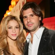 "Tu ms que nadie mereces ser feliz": Shakira y Antonito de la Ra volvieron al amor y ahora l le canta "Da de enero"