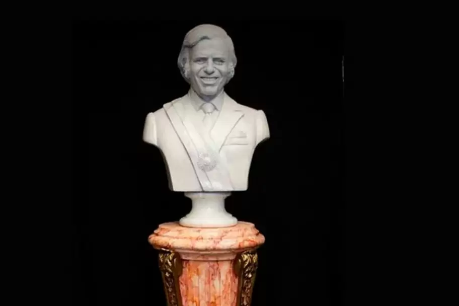 El busto que inauguraron en Casa Rosada