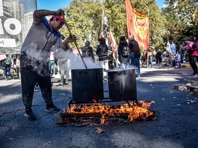 Olla popular organizada por el Polo Obrero