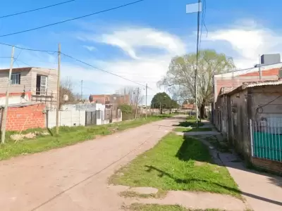 El barrio Santa Rosa de Florencio Varela, en donde apareci el joven de 20 aos apualado.