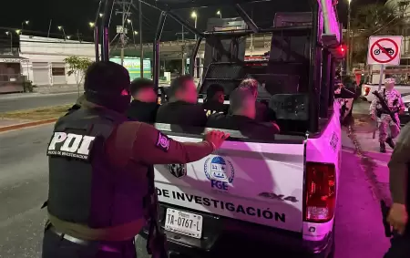 Los tres detenidos por trata de personas en Playa del Carmen, donde 15 tenan a mujeres argentinas engaadas.