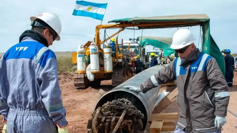 Trabajadores de YPF en Vaca Muerta