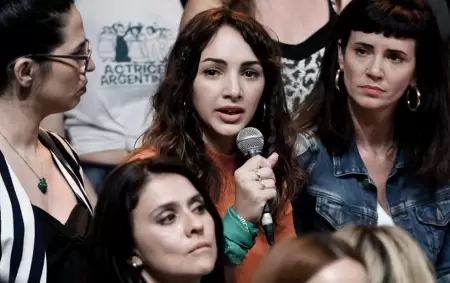 Thelma junto al colectivo de Actrices Argentinas, cuando comenz su acusacin