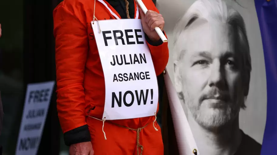 La campaa internacional por la liberacin de Julian Assange fue fundamental para lograr su liberacin.