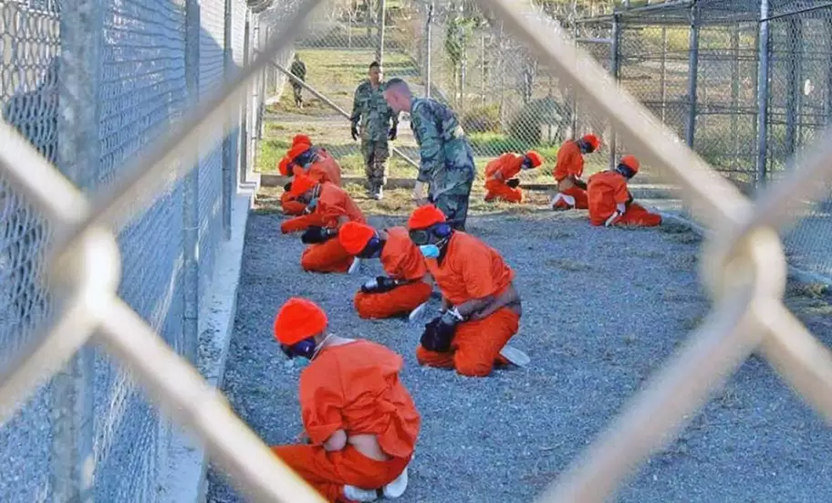 Torturas y maltratos en la crcel norteamericana de Guantanamo.