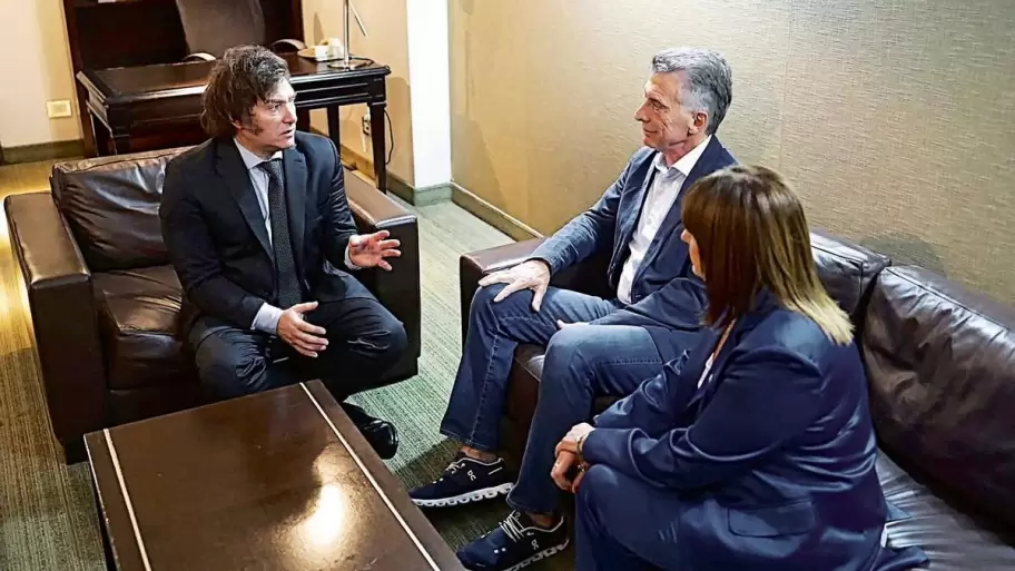Mauricio Macri le reclam a Milei la coparticipacin portea.