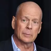 Ya no puede hablar: la esposa de Bruce Willis sugiri que la enfermedad del actor empeor