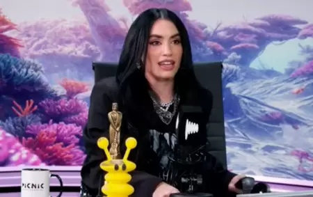 Lali llev su Martn Fierro al programa de Moria