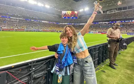 Jimena Barn vio la Final de la Copa Amrica 2024 junto a su hijo Morrison "Momo" Osvaldo Barn.