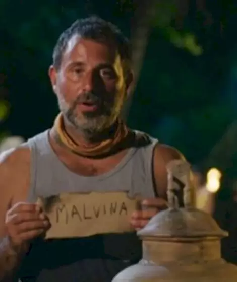 Mauro Guarnieri con el nombre de Malvina