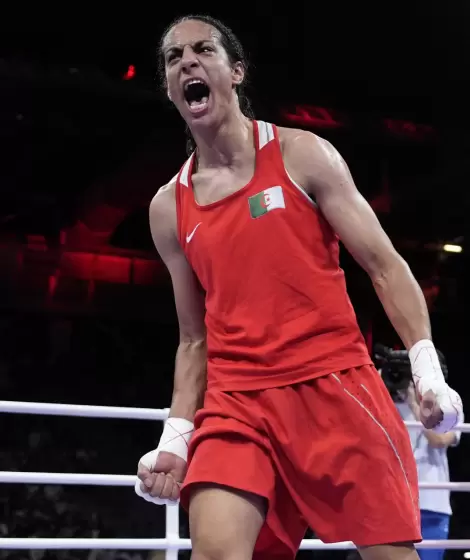 Imane Khelif gan la medalla dorada en boxeo femenino de menos de 66 kilogramos en Paris 2024.