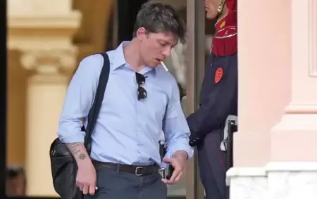A Santiago Caputo le picaron el boleto y quer�an poner a Cerimedo a esmerilarlo de a poco.