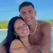 Oriana Sabatini y Paulo Dybala conquistan Arabia Saudita: fuego y pasin en una sola foto