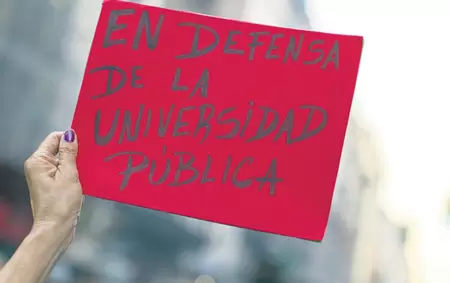 En defensa a la universidad publica