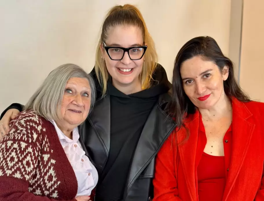 Cristina Maresca, Paola Luttini y Mariela Asensio.