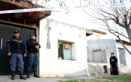 Prendi fuego a su hermana y a su sobrina por la disputa de una herencia en Neuqun