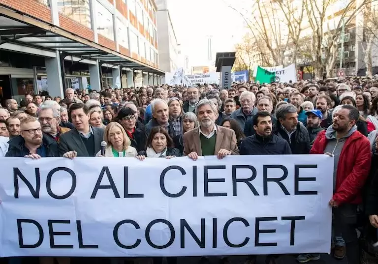 La lucha interna del CONICET