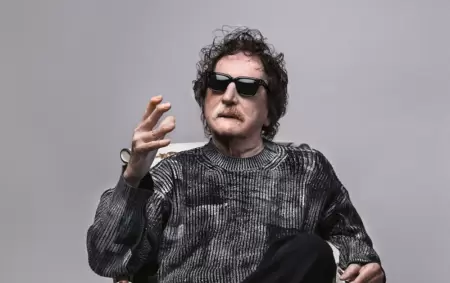 Charly Garca presenta "La lgica del escorpin"