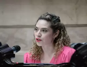 Lourdes Arrieta denunció las amenazas recibidas por su ex compañera Lilia Lemoine.