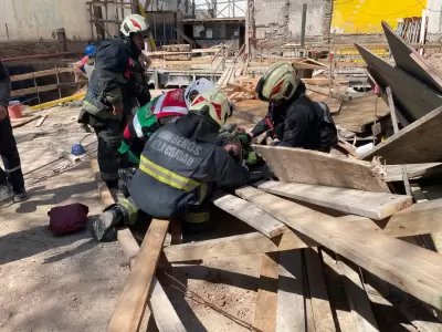 Dramticas imgenes de un nuevo derrumbe en la ciudad