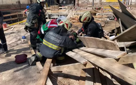 Dramticas imgenes de un nuevo derrumbe en la ciudad