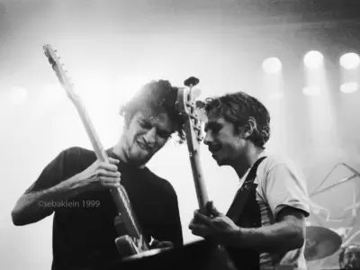 Tavo Kupinski y Micky Rodrguez - Los Piojos - en estadio Obras, 1999