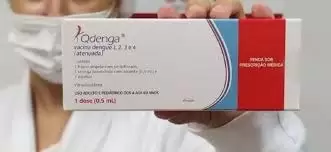 Qdenga  es la vacuna que se aplica en dos dosis, con un intervalo de tres meses entre ellas