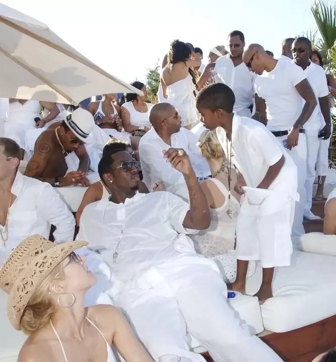 Fotos filtradas de las fiestas de P. Diddy