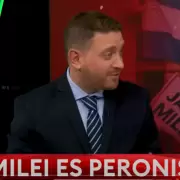 Joni Viale, Rossi, Feinmann ya le sueltan la mano a Milei: guerra de rodillas gastadas