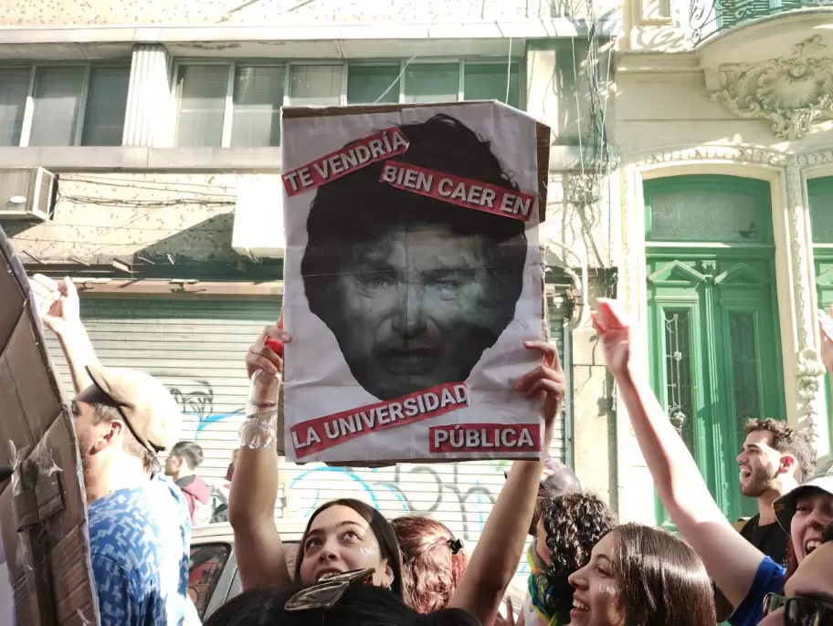 Los mejores carteles de la marcha universitaria, parte II