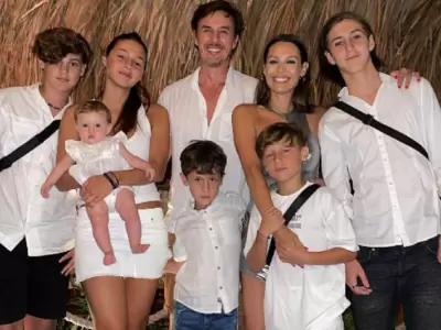 Carolina "Pampita" Ardohain, Roberto Garca Moritn y sus hijos