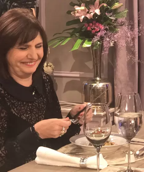 Patricia Bullrich en el ciclo de Mirtha Legrand