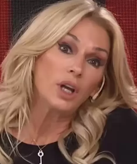 Yanina Latorre se indign por los maquillajes caros que le robaron en Amrica TV.