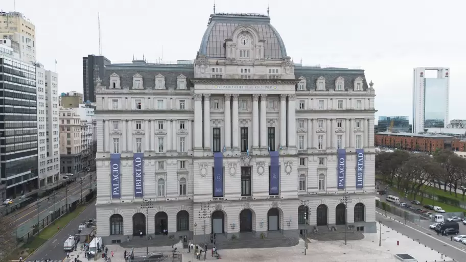 El presidente inaugur este domingo el Palacio Libertad "Centro Cultural Domingo Faustino Sarmiento"