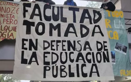 Distintas universidades, a lo largo del pas, se encuentran tomadas en protesta al veto presidencial