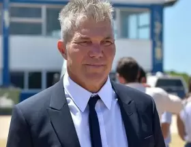Fernando Burlando y su nueva tarea de representar a Flor Pe�a en su demanda contra el canal de streaming.
