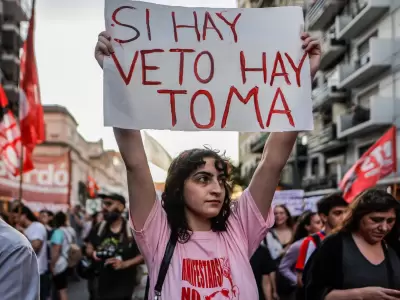 "Si hay veto, hay toma"